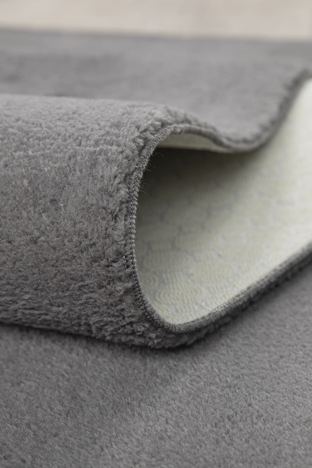 Angorahome Peluş Kaymaz Taban Koyu Gri Post Halı - 2