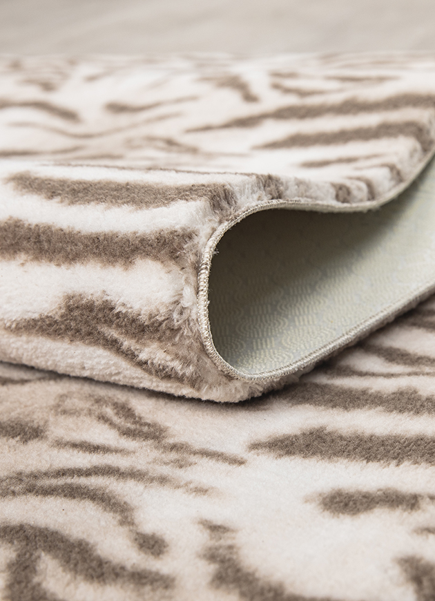 Angorahome Peluş Kaymaz Taban Kaplan Kahve Post Halı - 3