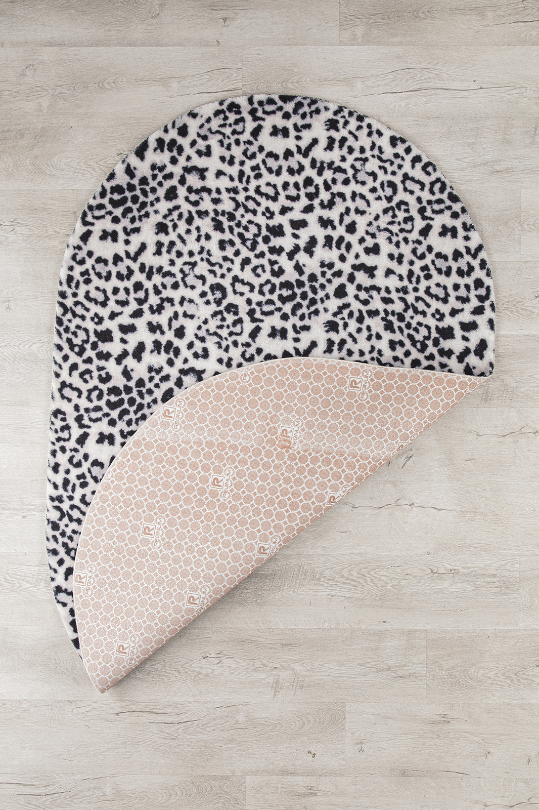 Angorahome Peluş Kaymaz Taban Leopar Siyah Post Halı - 6